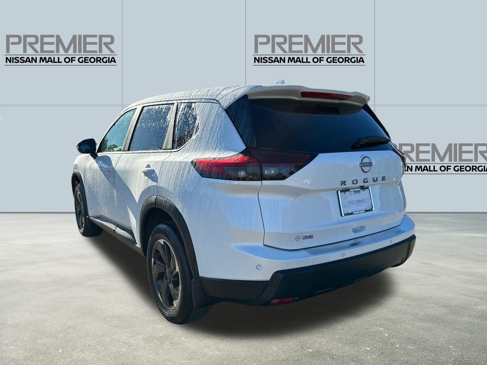New 2026 Nissan Rogue SV image 7