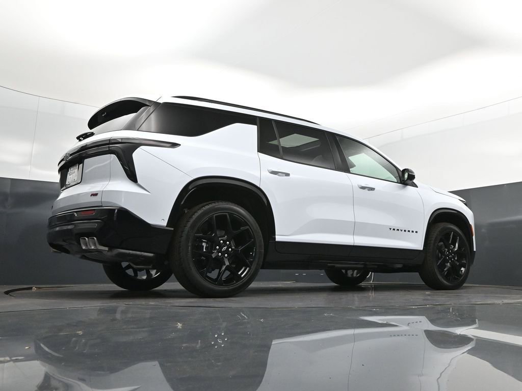 New 2026 Chevrolet Traverse RS FWD image 23