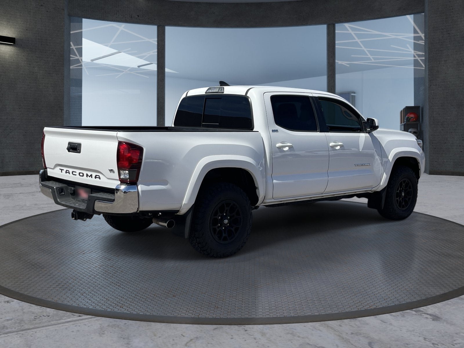 Used 2019 Toyota Tacoma SR5 RWD image 6