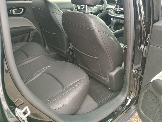Used 2024 Jeep Compass Limited AWD/4WD image 16