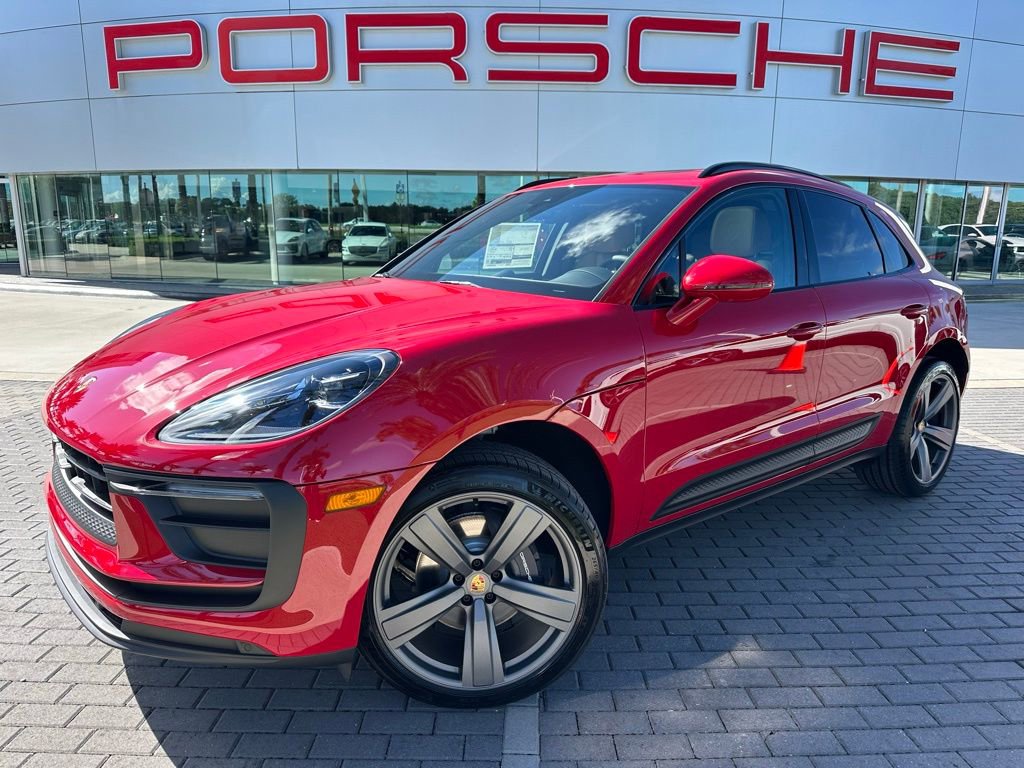 Used 2026 Porsche Macan AWD/4WD image 1