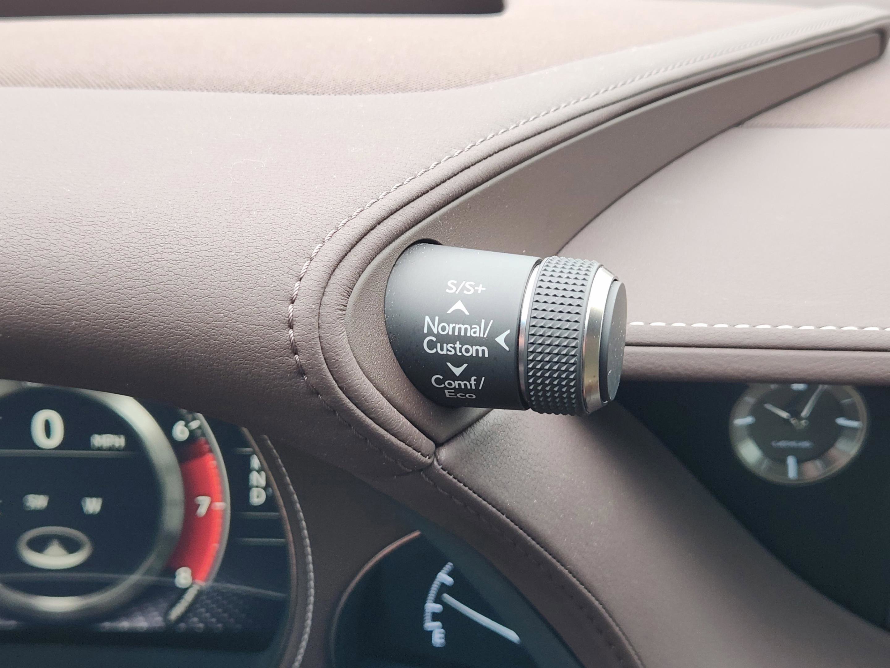 Used 2020 Lexus LS 500 w/ Interior Upgrade Package image 30