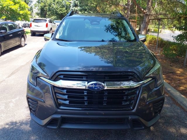 Used 2023 Subaru Ascent Limited w/ Technology Package AWD/4WD image 2
