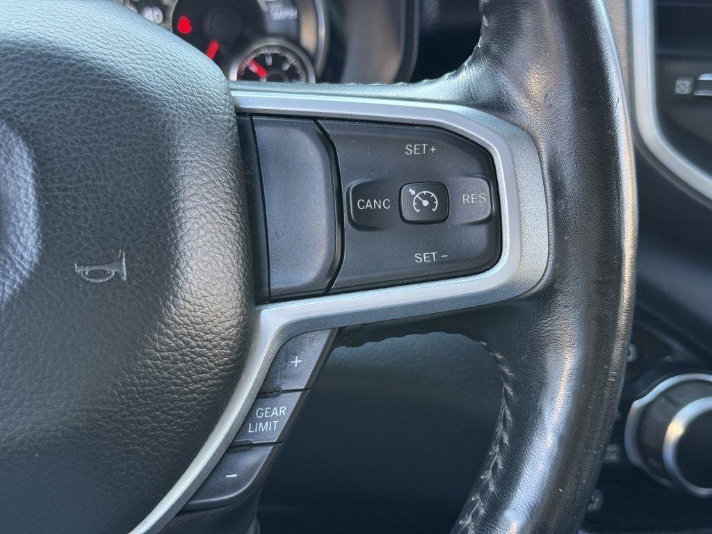 Used 2020 RAM 1500 Big Horn AWD/4WD image 32