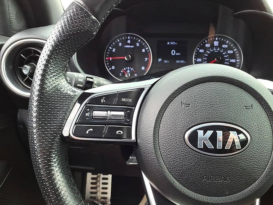 Used 2021 Kia Forte GT-Line FWD image 22