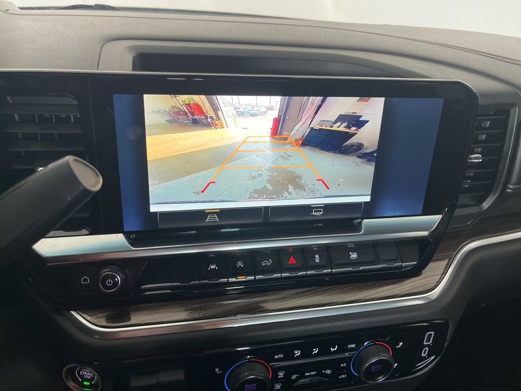 Used 2023 Chevrolet Silverado 1500 LT AWD/4WD image 73