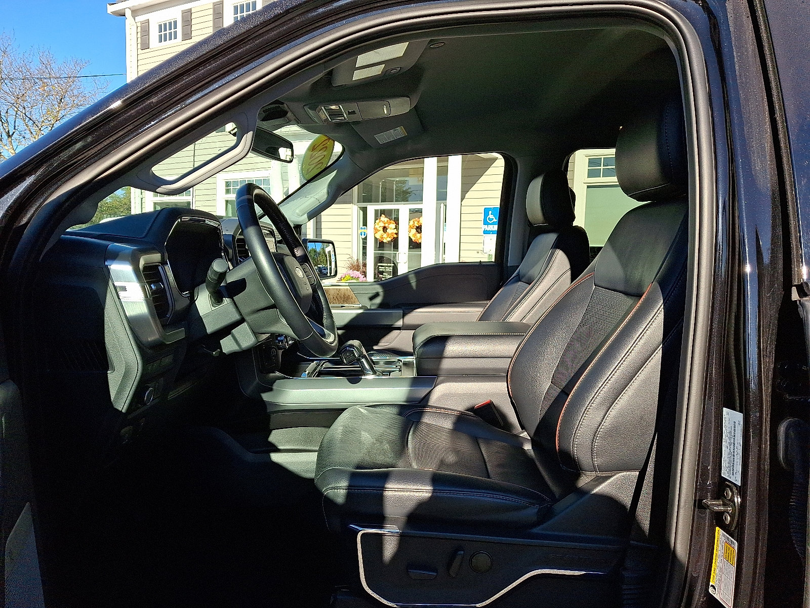 Certified 2022 Ford F150 Lariat image 14