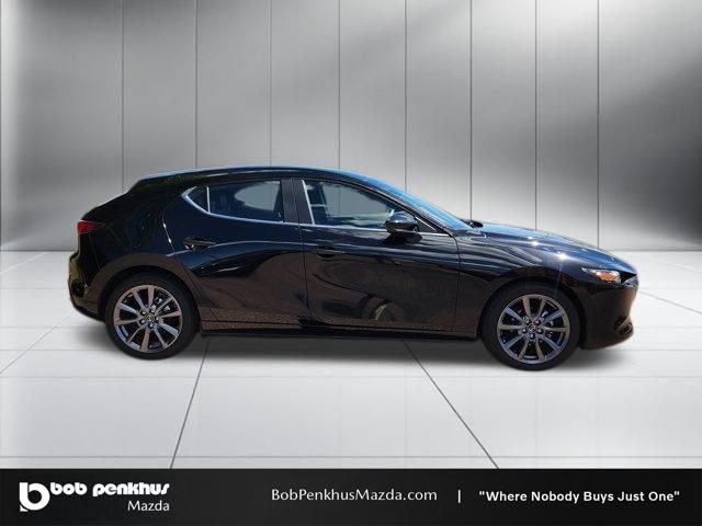 Used 2025 MAZDA MAZDA3 s FWD image 24