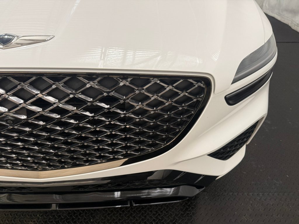 Certified 2022 Genesis GV70 2.5T w/ Sport Prestige Package image 5