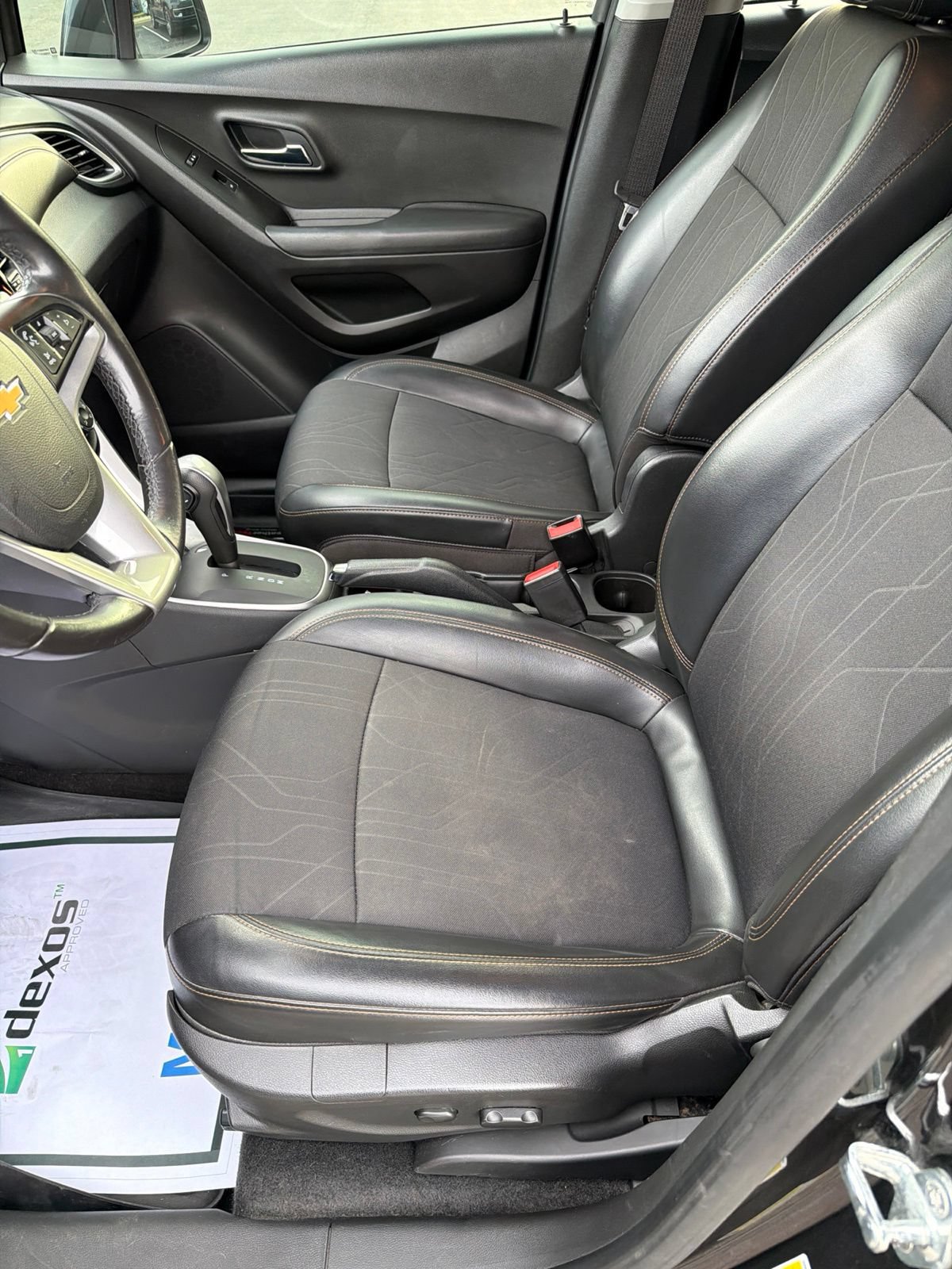 Used 2019 Chevrolet Trax LT w/ LT Convenience Package FWD image 20