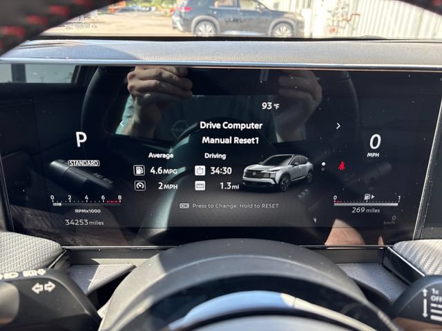 Certified 2025 Nissan Kicks SR AWD/4WD image 15