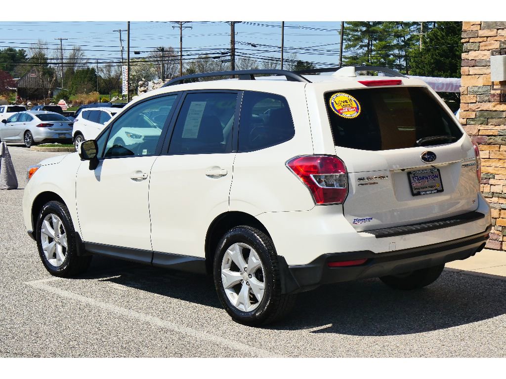 Used 2016 Subaru Forester 2.5i Premium w/ All-Weather Package image 5