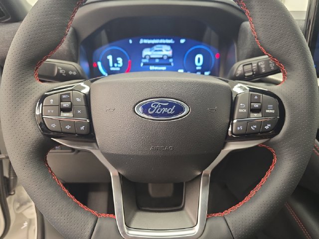 New 2026 Ford Explorer ST-Line w/ ST-Line Street Pack AWD/4WD image 38
