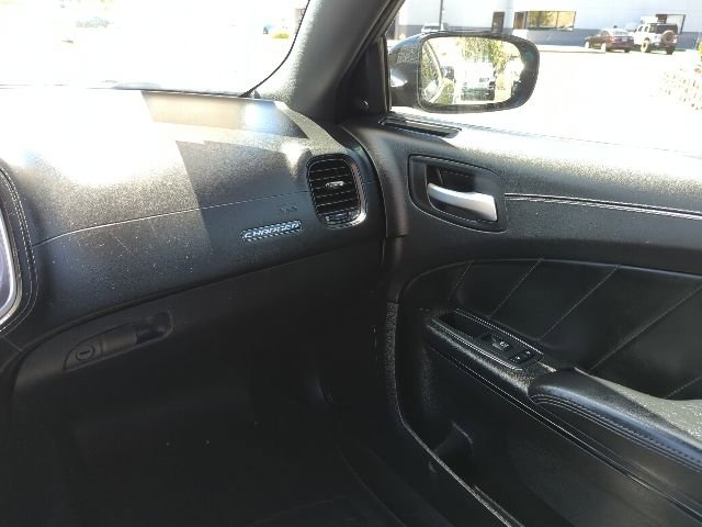 Used 2020 Dodge Charger SXT w/ Plus Group RWD image 8
