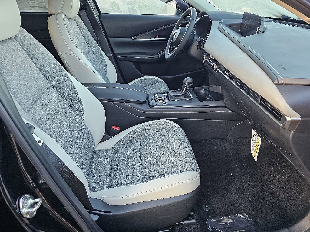 New 2026 MAZDA CX-30 Aire Edition image 18