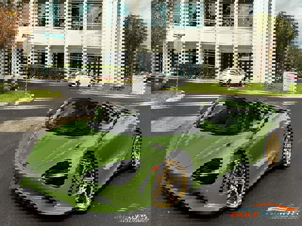 Used 2025 McLaren 750S Spider image 10