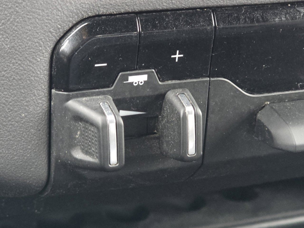 Used 2024 RAM 2500 Big Horn image 8