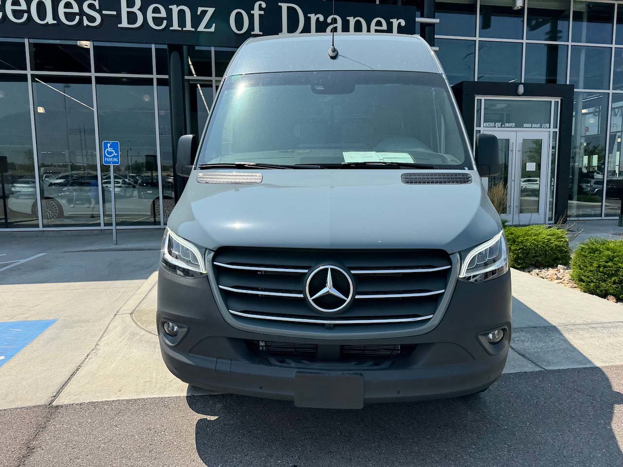 Used 2024 Mercedes-Benz Sprinter 144 Cargo image 12