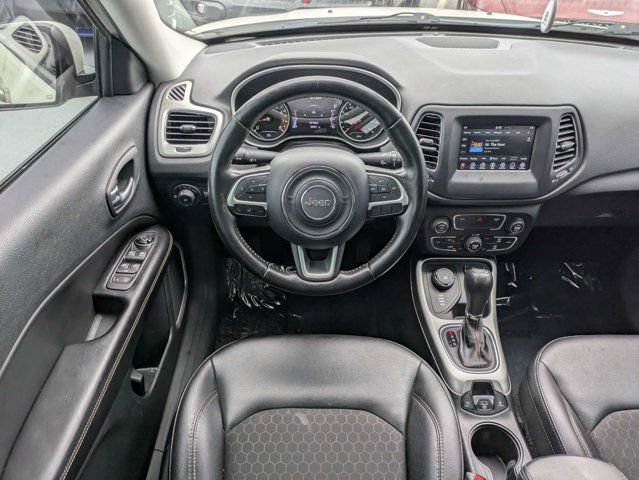 Certified 2019 Jeep Compass Latitude w/ Popular Equipment Group AWD/4WD image 16
