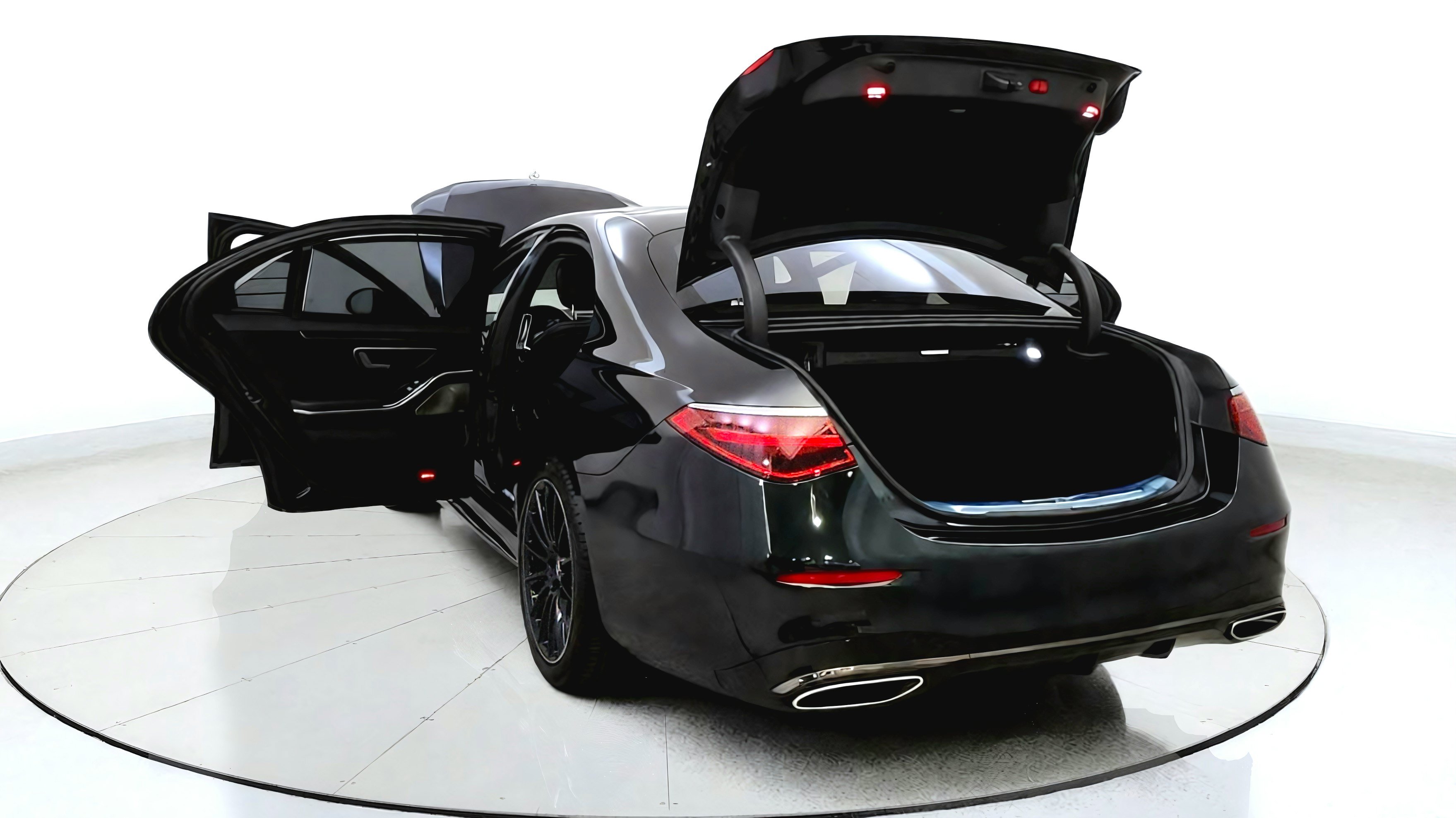Used 2023 Mercedes-Benz S 500 4MATIC w/ AMG Line image 13