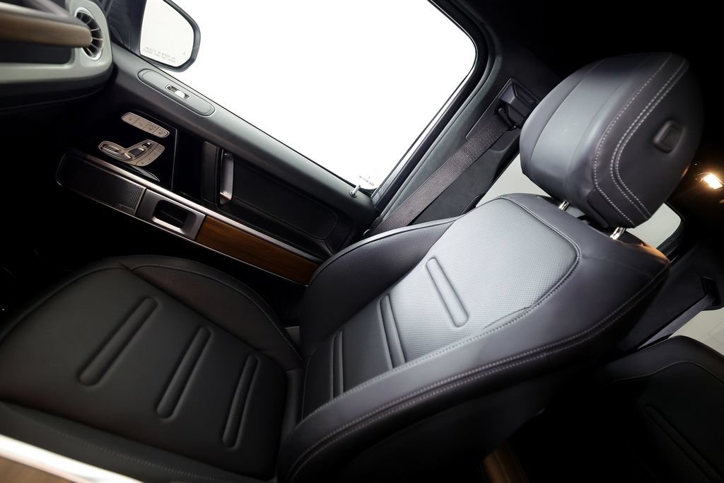 Used 2025 Mercedes-Benz G 580 w/ EQ Technology image 38