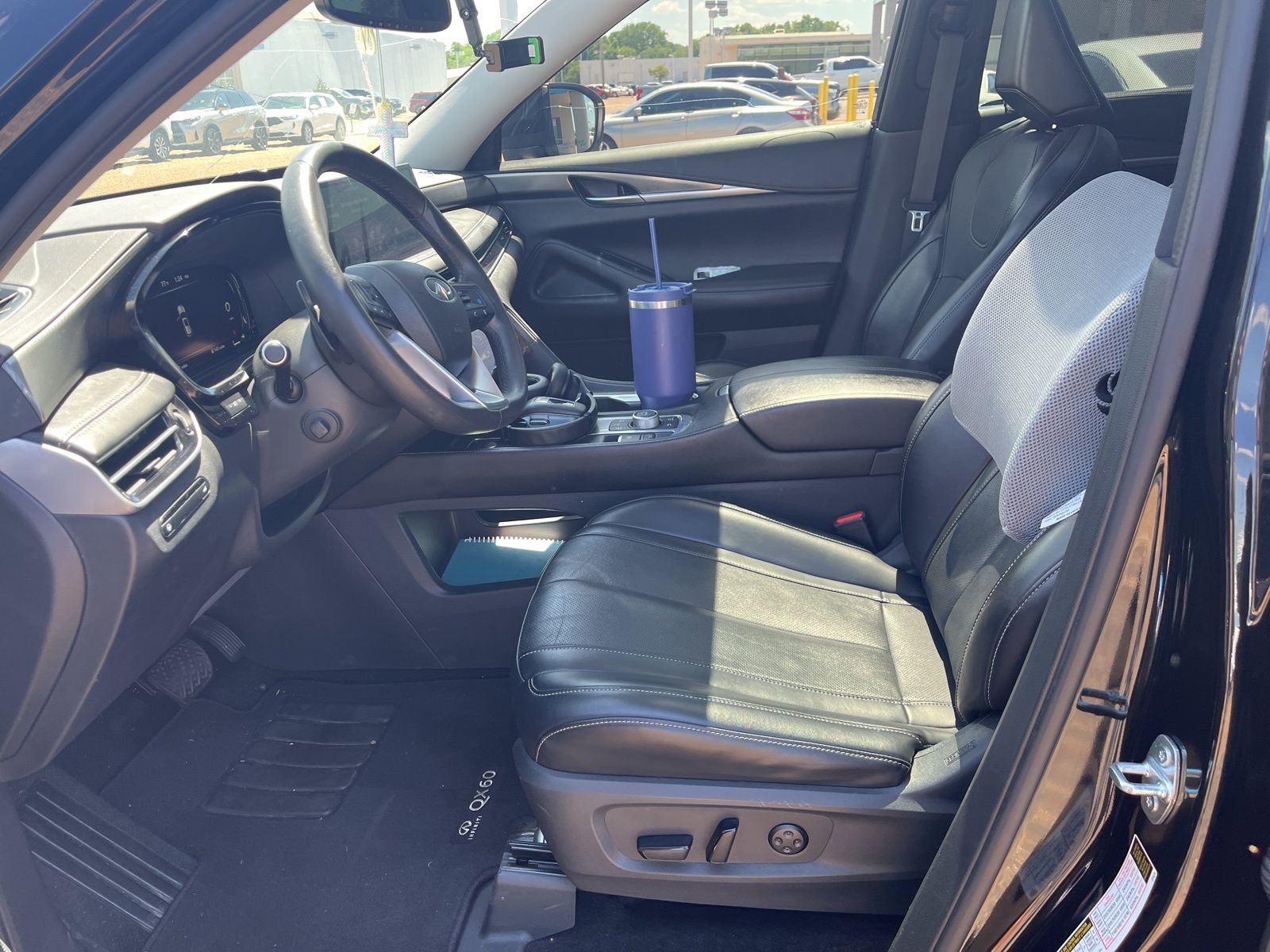 Used 2022 INFINITI QX60 Luxe w/ Cargo Package image 10