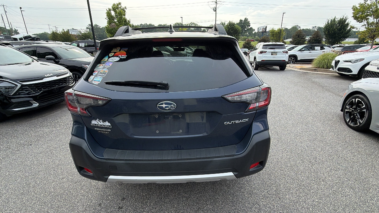 Used 2024 Subaru Outback Limited AWD/4WD image 9