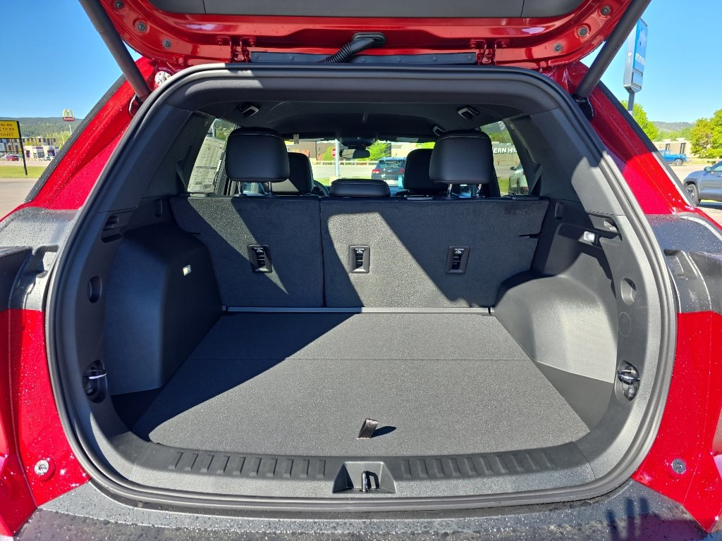 New 2026 Chevrolet Equinox LT w/ Convenience Package II AWD/4WD image 22
