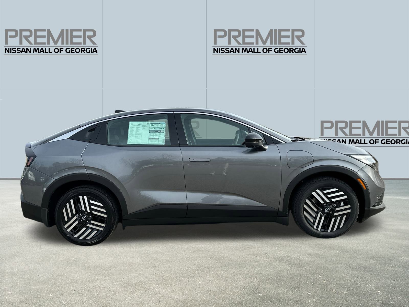 New 2026 Nissan Leaf SV+ w/ Floor Mat Package (SV+) image 4