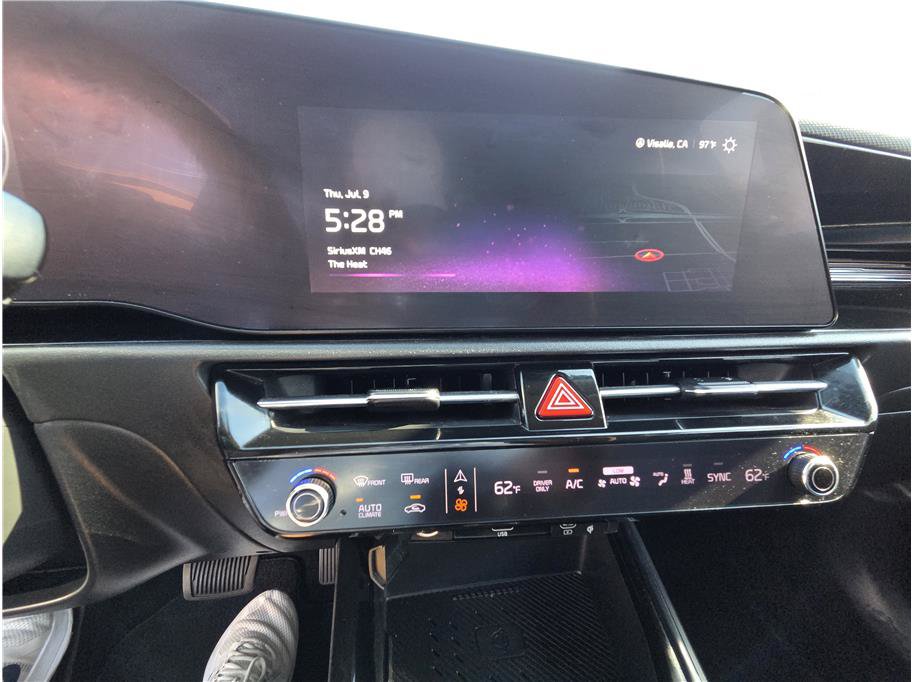 Used 2023 Kia Niro Wind FWD image 14
