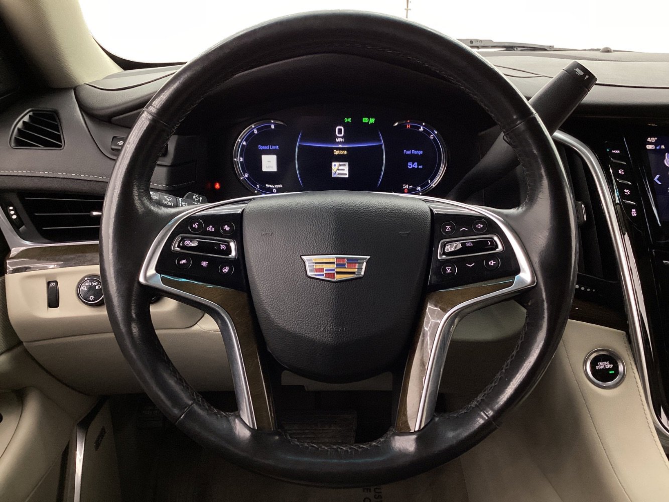Used 2020 Cadillac Escalade Luxury image 30