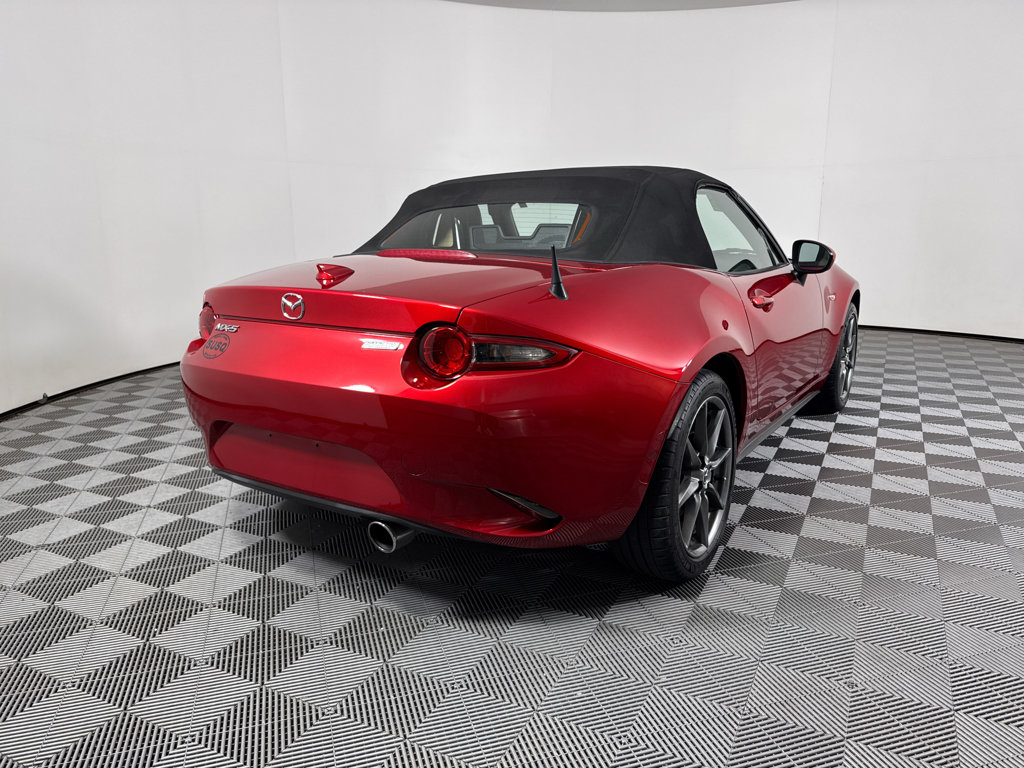Used 2016 MAZDA MX-5 Miata Grand Touring RWD image 22