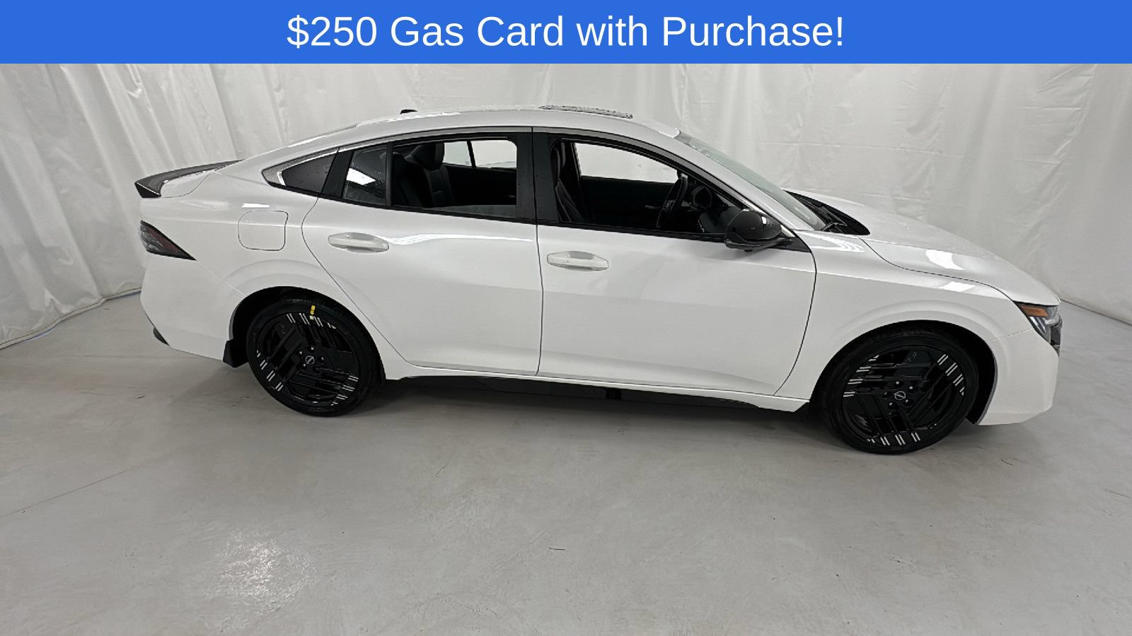 New 2026 Nissan Sentra SR w/ SR Premium Package FWD image 2