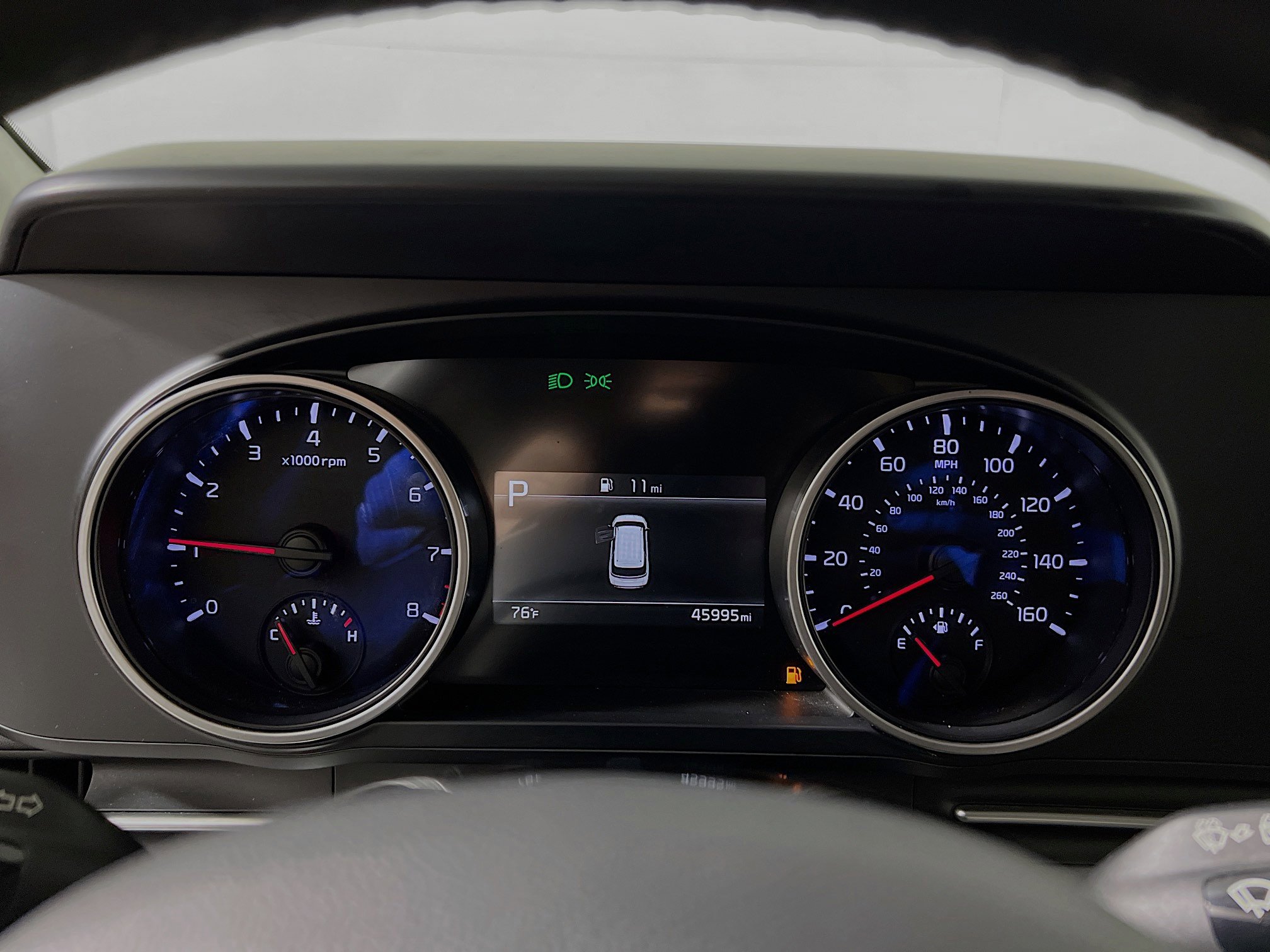 Used 2024 Kia Carnival LX image 22