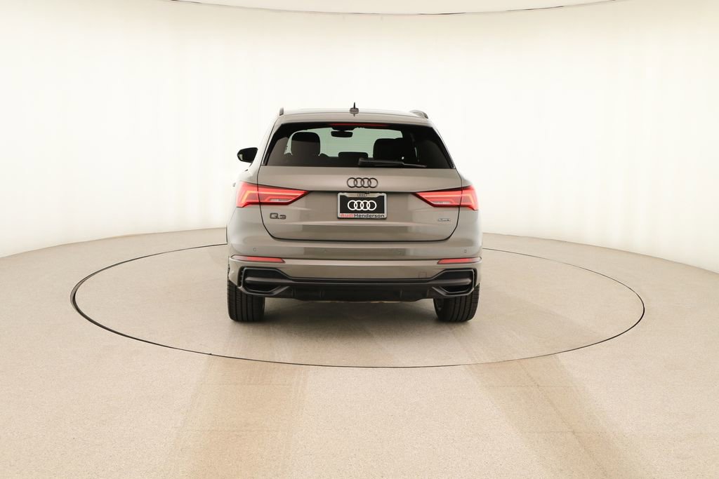 Used 2021 Audi Q3 2.0T Premium w/ Convenience Package image 5