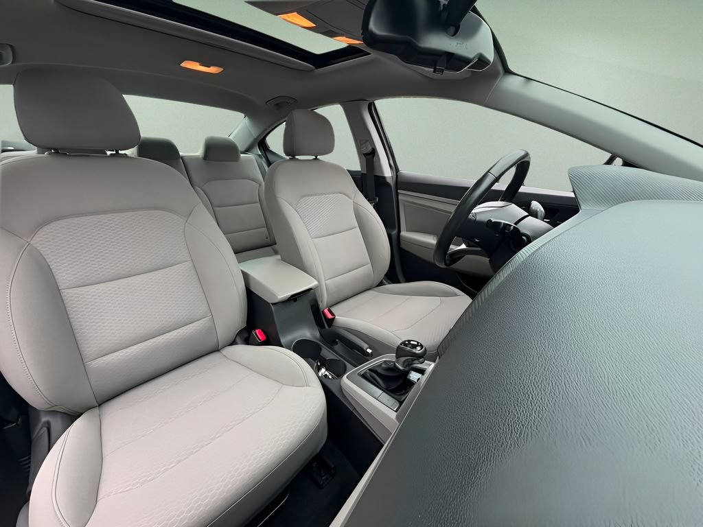 Used 2020 Hyundai Elantra Value Edition FWD image 18