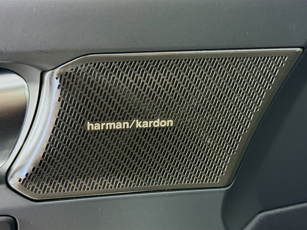 New 2026 Volvo XC40 B5 Ultra w/ Climate Package image 19