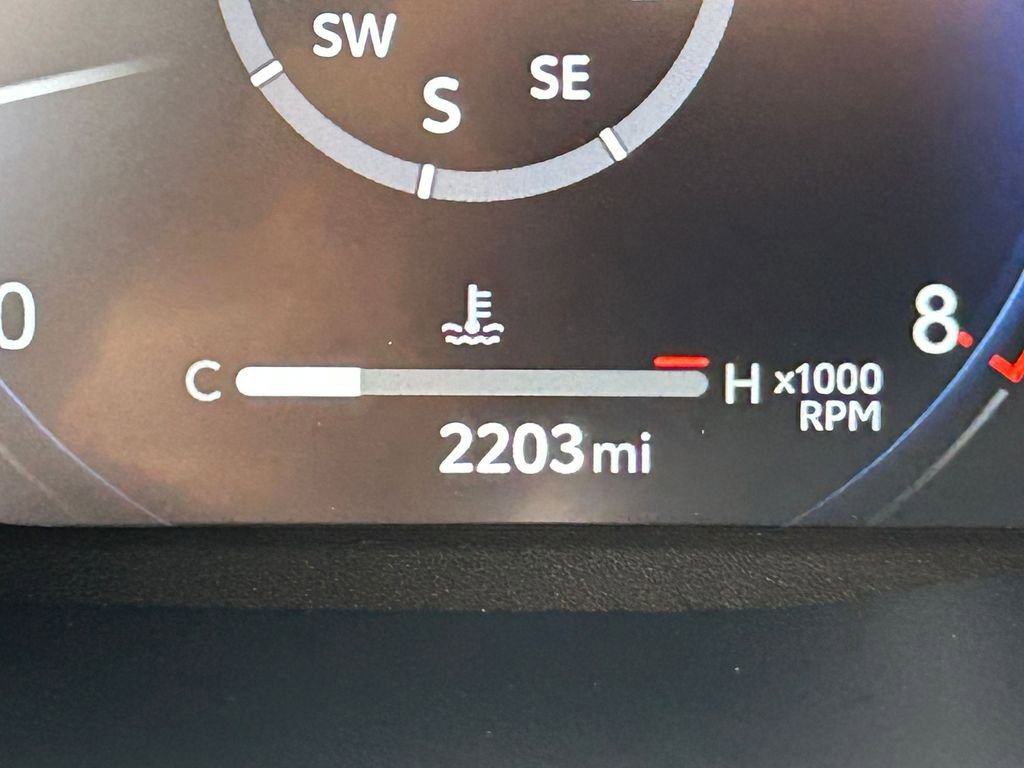 Used 2025 Toyota RAV4 Limited image 31