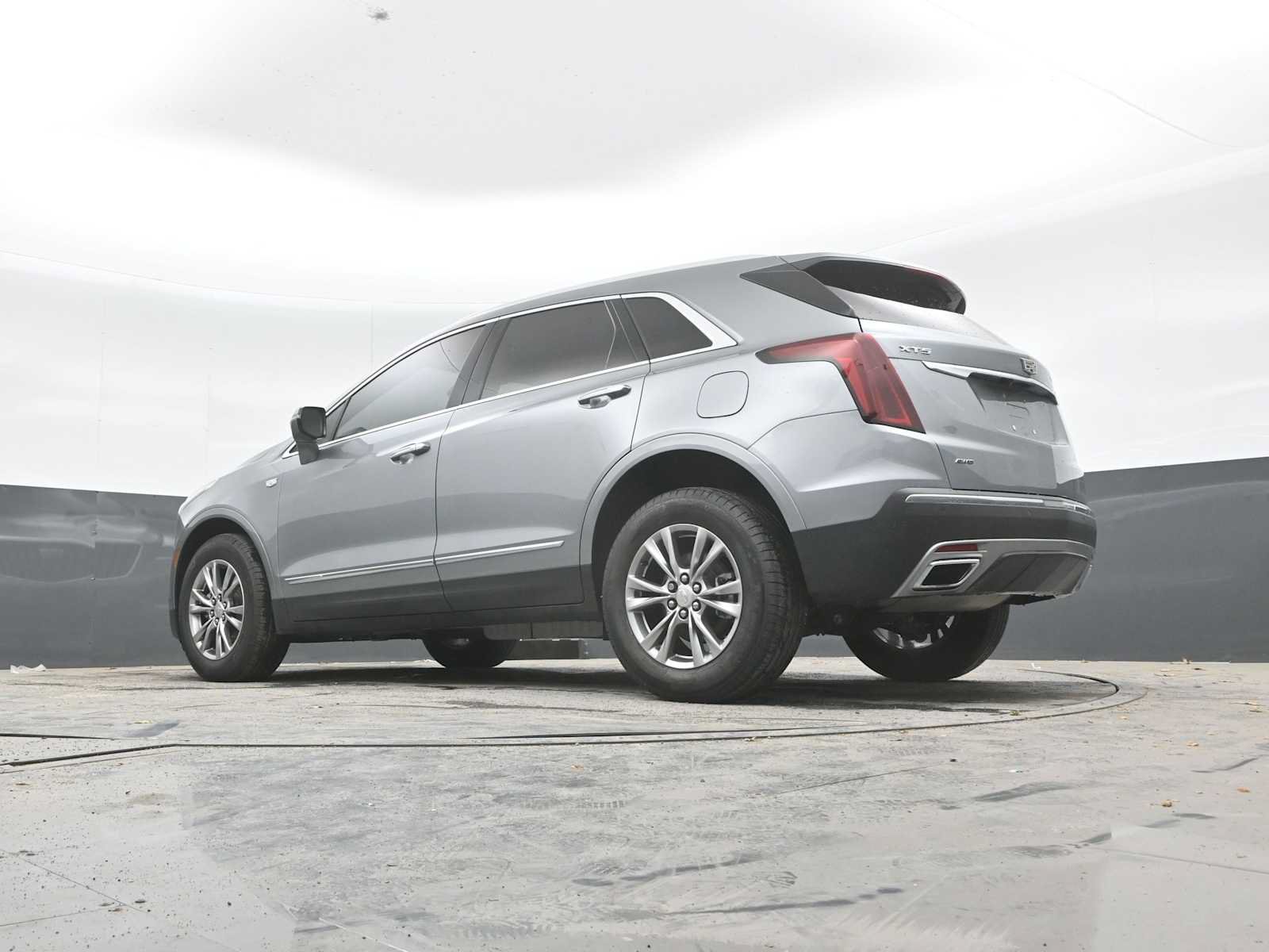 Used 2023 Cadillac XT5 Premium Luxury AWD/4WD image 23