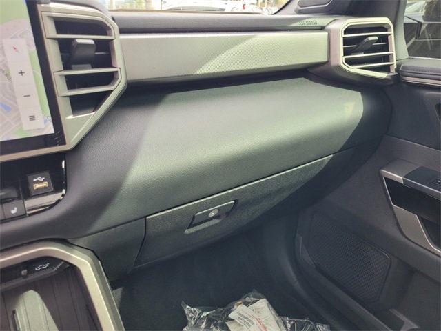 Used 2025 Toyota Tundra Limited image 28