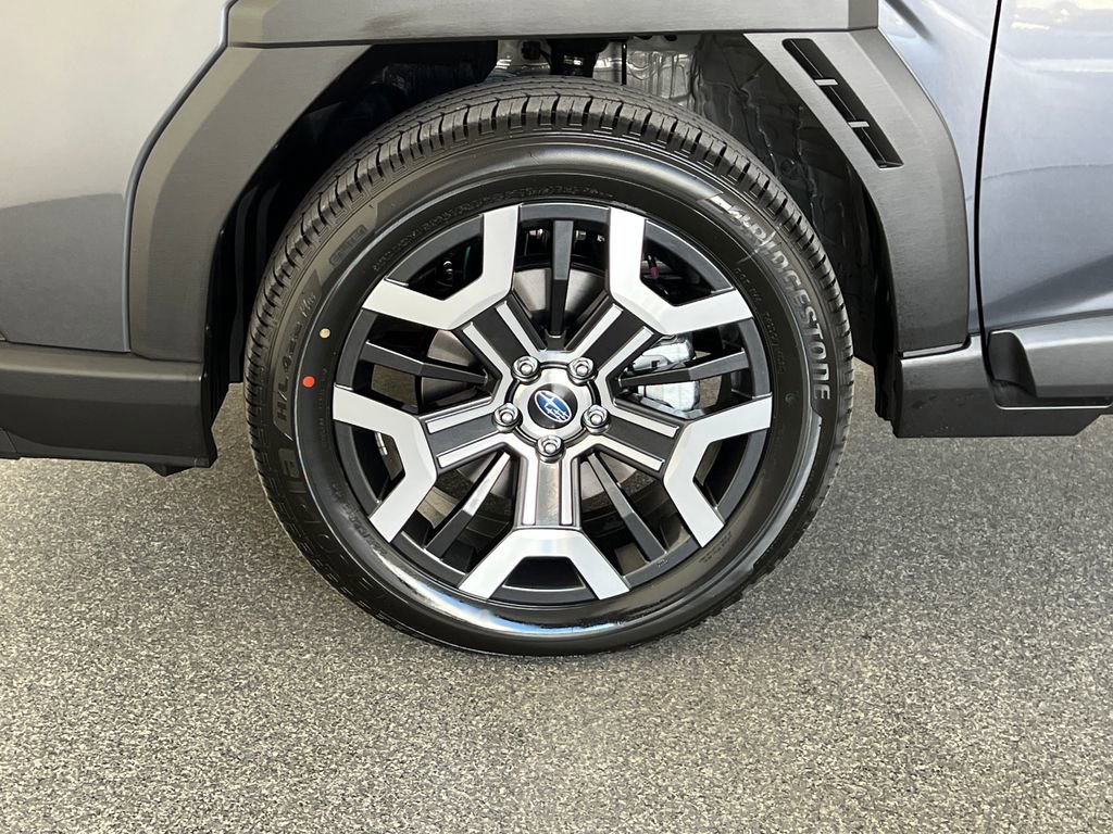 New 2026 Subaru Outback Touring XT image 32