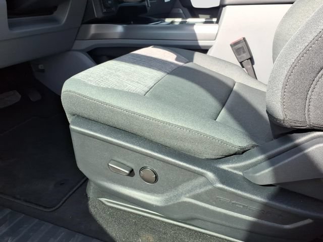 New 2026 Ford F250 XLT w/ XLT Premium Package AWD/4WD image 12