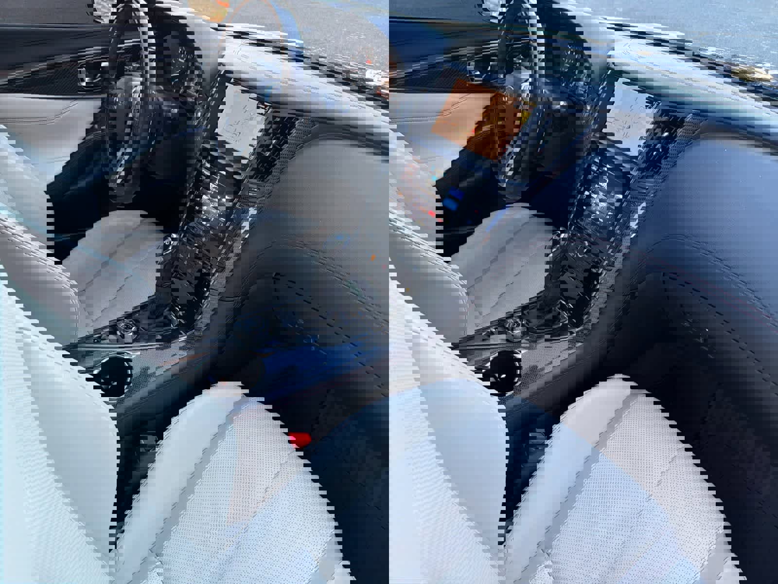 Used 2020 INFINITI Q60 Red Sport 400 w/ Proactive Package image 15