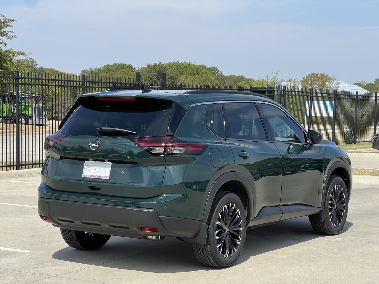 New 2027 Nissan Rogue Dark Armor FWD image 4