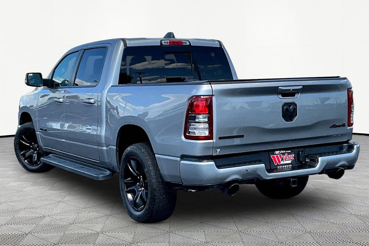Used 2021 RAM 1500 Big Horn AWD/4WD image 4