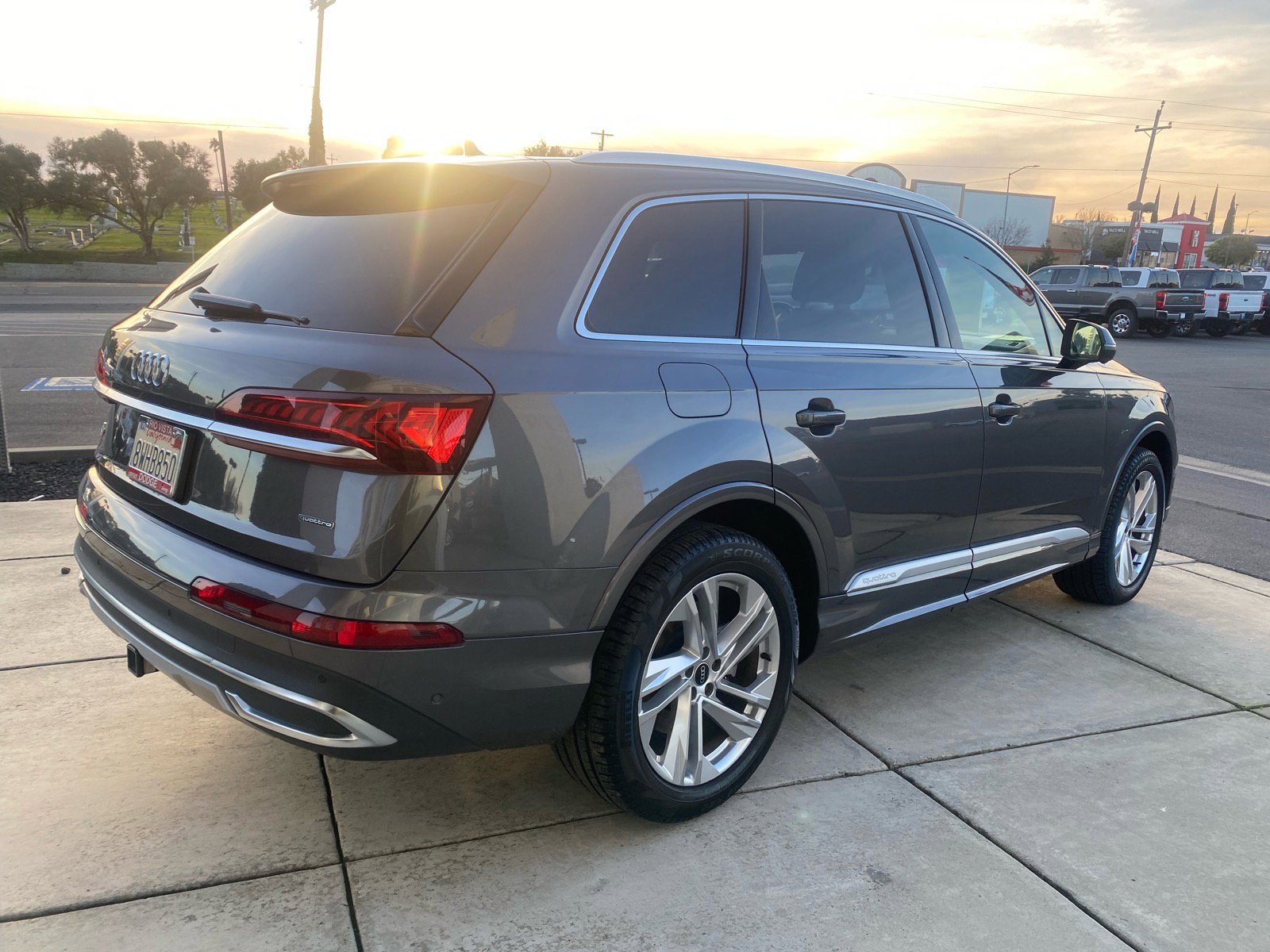 Used 2021 Audi Q7 2.0T Premium Plus w/ Executive Package image 8