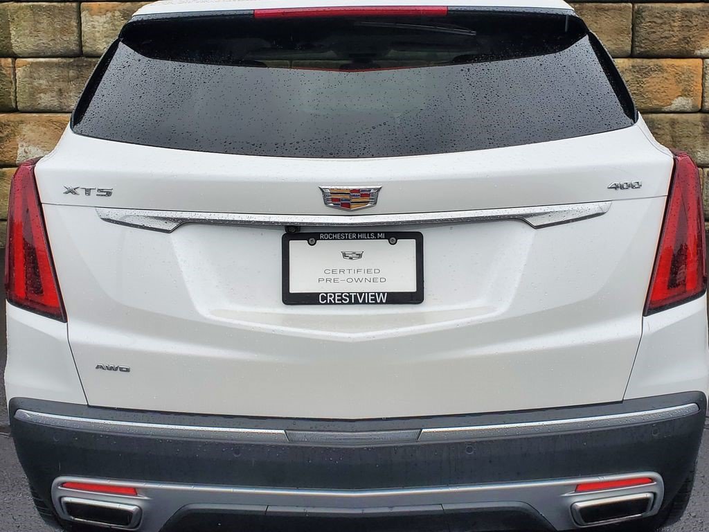Certified 2024 Cadillac XT5 Premium Luxury w/ LPO, Floor Liner Package AWD/4WD image 16