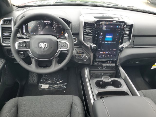 New 2026 RAM 1500 Big Horn AWD/4WD image 12