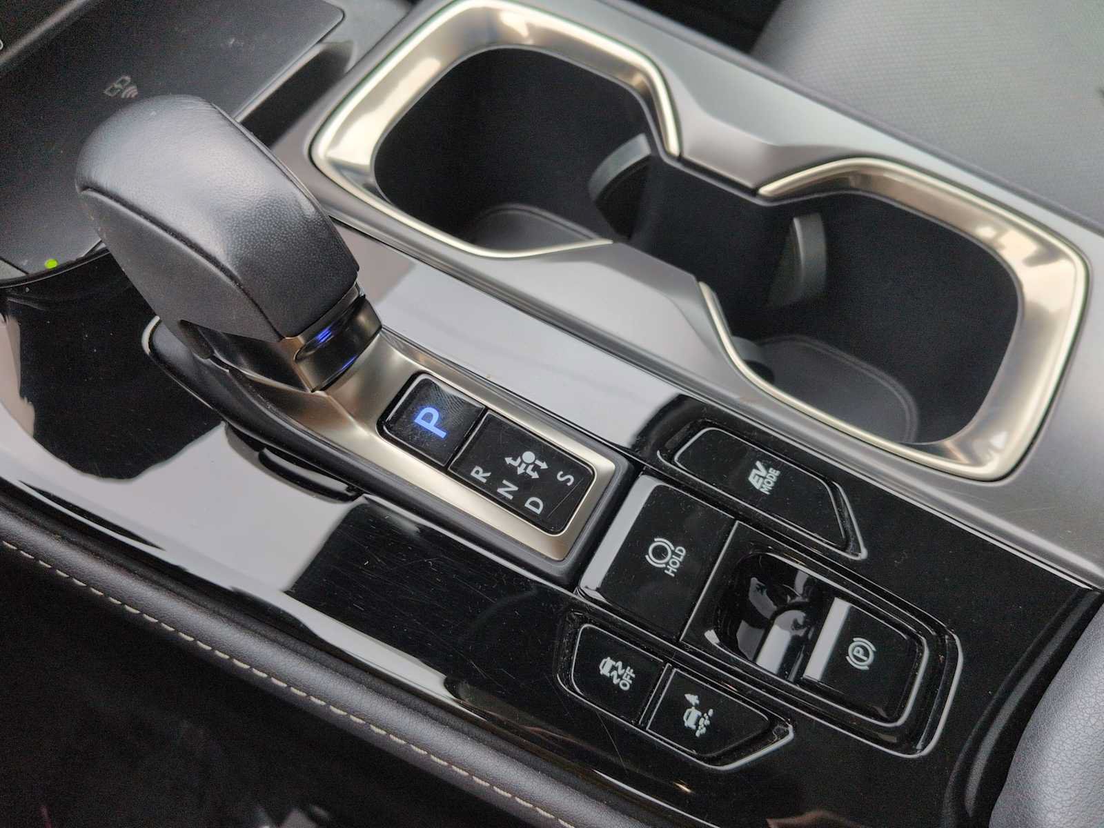 Used 2024 Lexus NX 350h AWD image 34