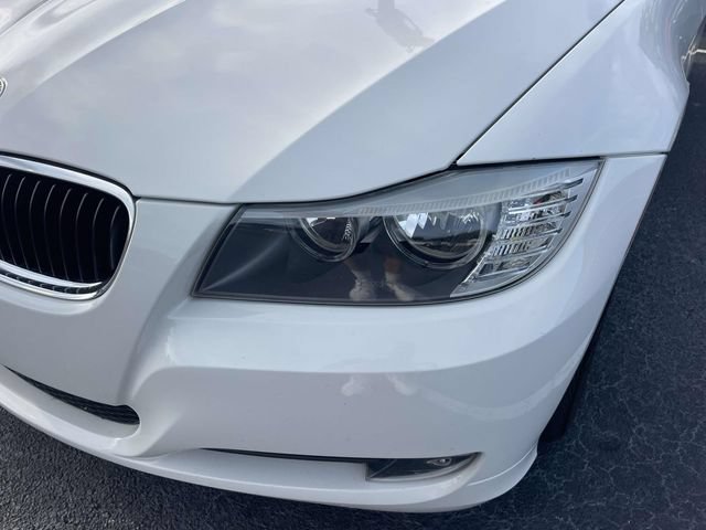 Used 2009 BMW 328i Sedan RWD image 6